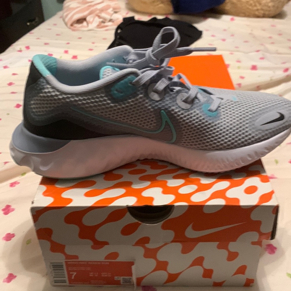 Grey nike renew run